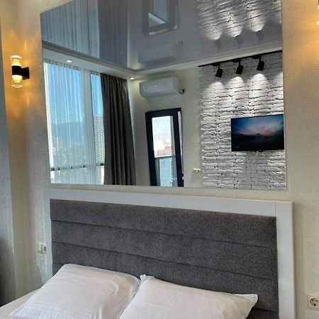 Ferienwohnung Dar Tower Batumi Exterior foto